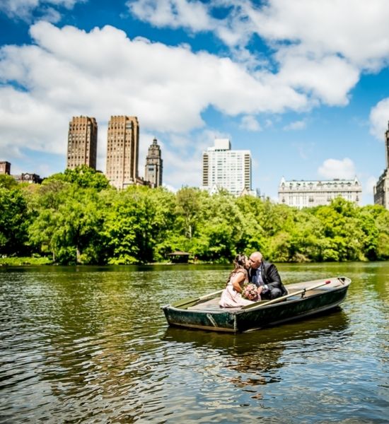 romantico giro in barca a Central Park