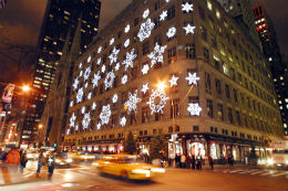 Fifth Avenue: Saks