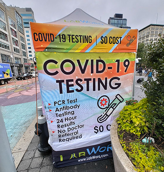 Gazebo per test Covid a New York