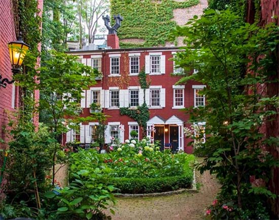 giardino privato a Grove Court - New York