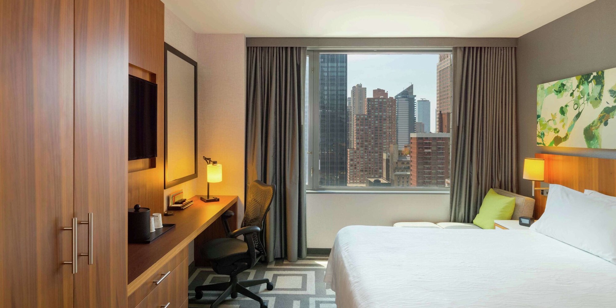 Hilton Garden Inn, pacchetto volo + hotel New York
