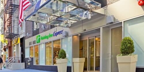 Holiday Inn Express, pacchetto volo + hotel New York