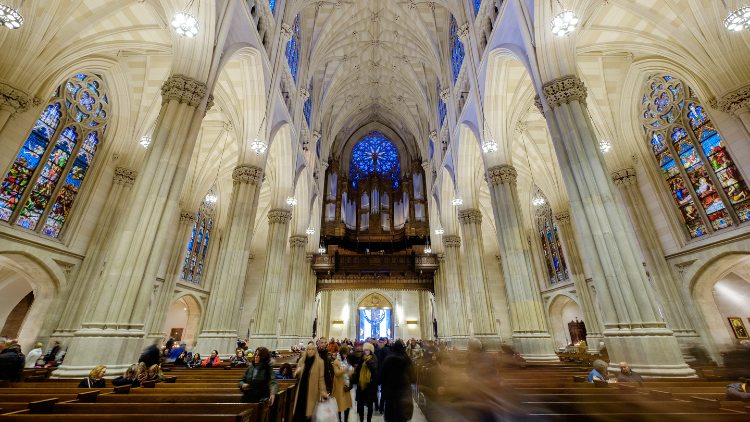 Interni Cattedrale San Patrizio, New York