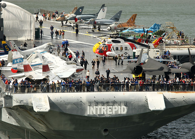 Museo Intrepid