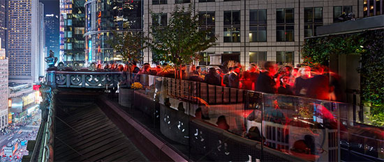 Terrazza del rooftop St. Cloud in Times Square