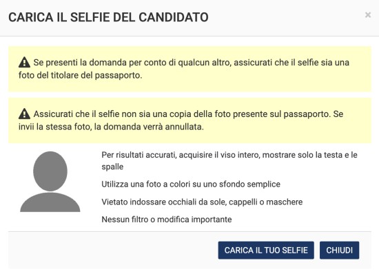 Step di caricamento selfie per ESTA