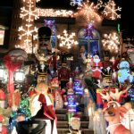 Tour delle luci di Natale a Dyker Heights, New York