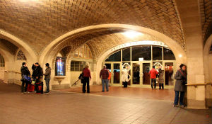 Whispering gallery, Grand Central Terminal